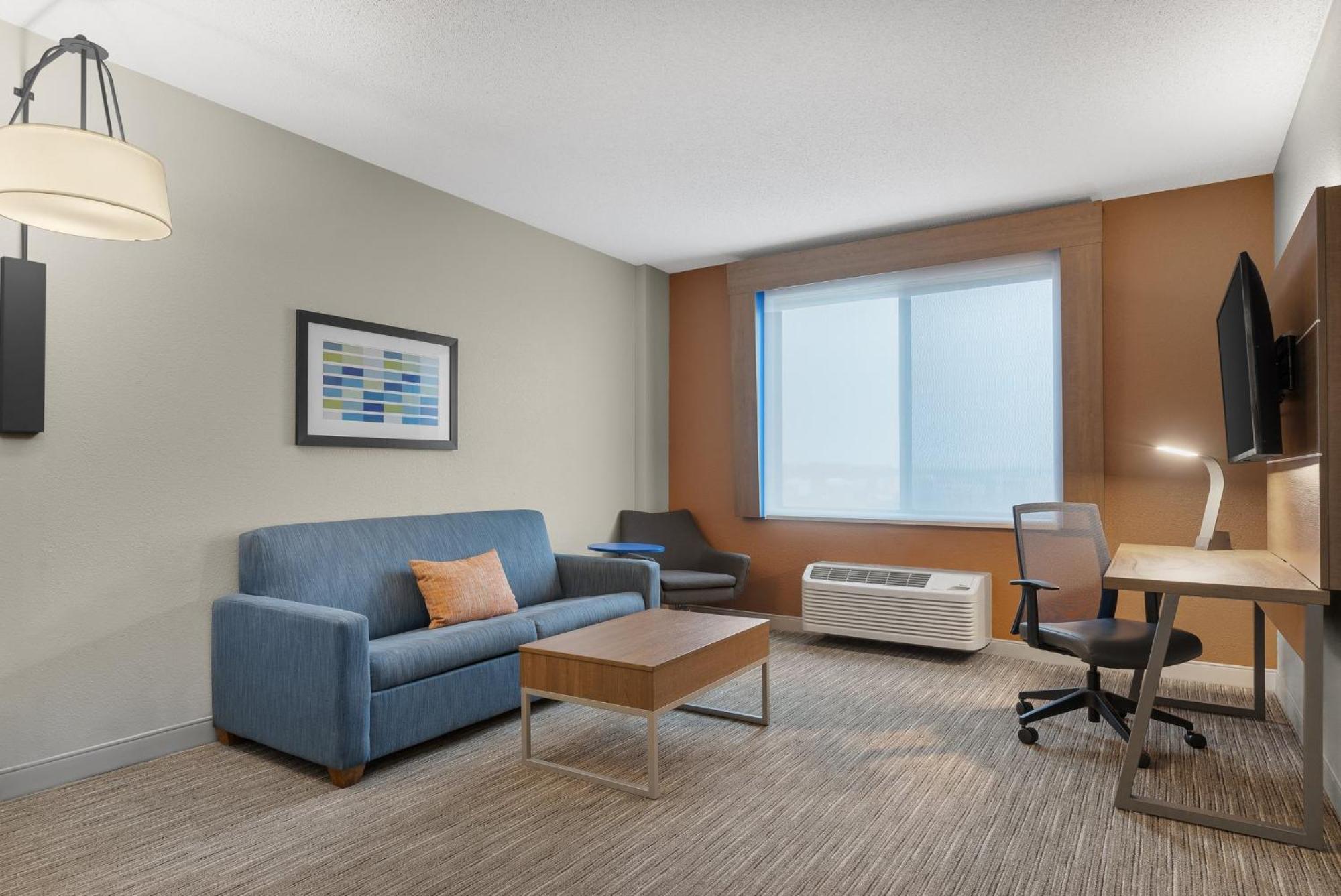 Holiday Inn Express Hotel & Suites Coralville By Ihg Eksteriør bilde